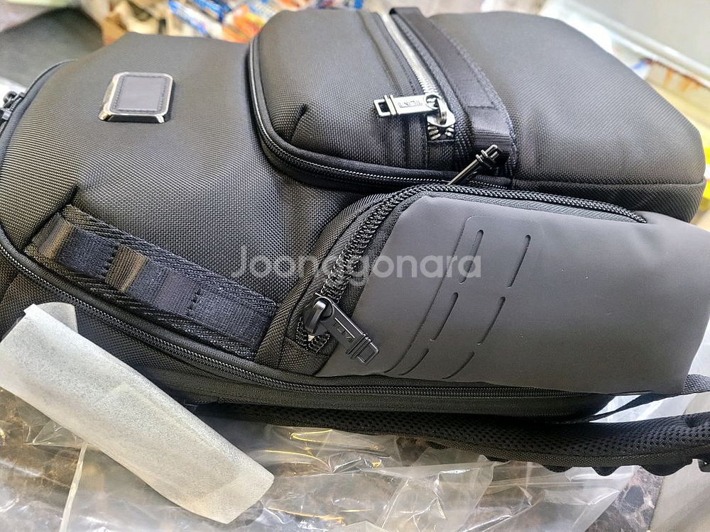 투미 알파 브라보 네비게이션 백팩--4