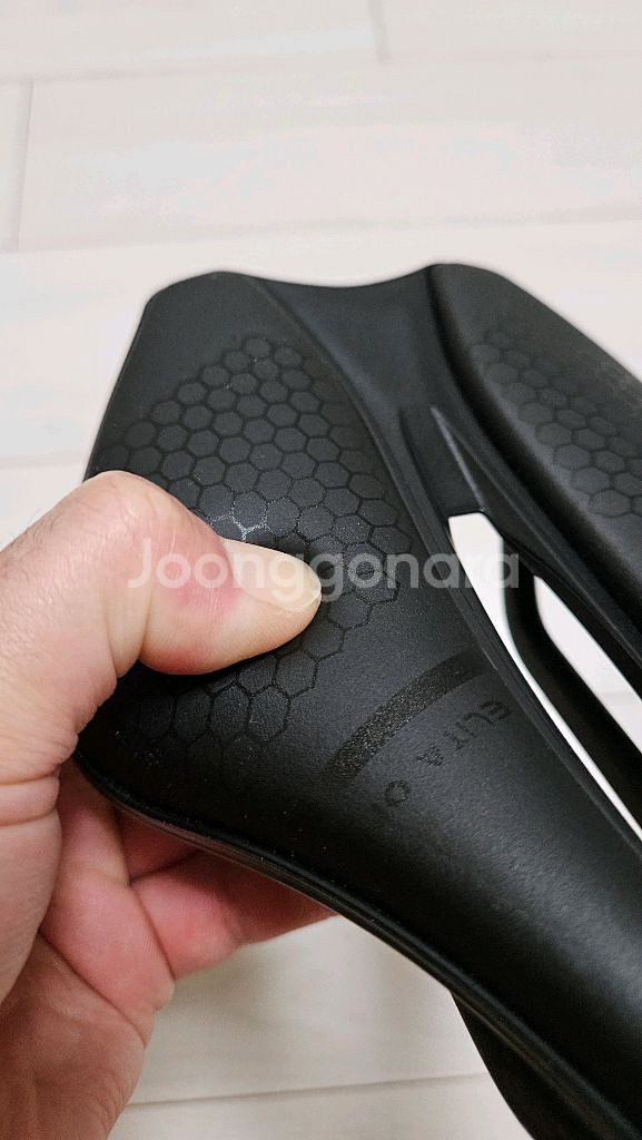 [새상품] 풀카본 안장 초경량 로드자전거 픽시 mtb--4