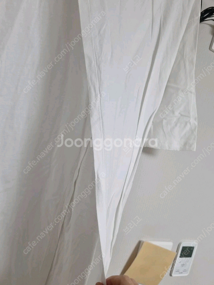 리틀블랙 블로썸 티셔츠--1