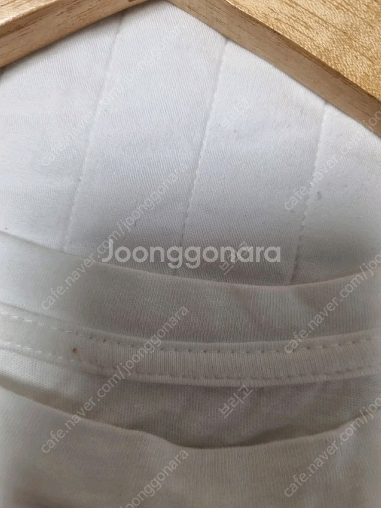 리틀블랙 블로썸 티셔츠--8