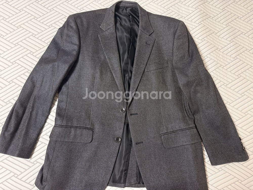 Vostro 정장자켓 블레이저 100사이즈 판매합니다.--0