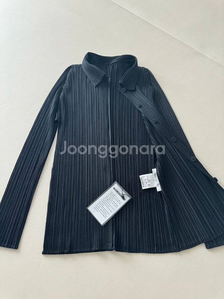 플리츠플리즈 베이직 셔츠 블랙 3사이즈 새상품--2