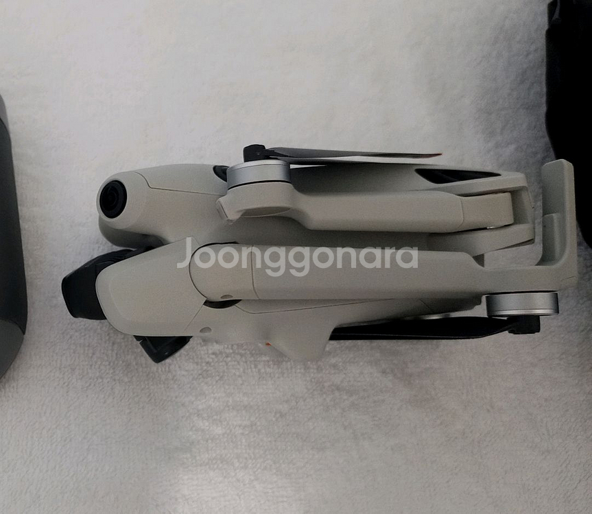 dji 매빅 미니4프로 rc2 플라이모어콤보 팝니다--1