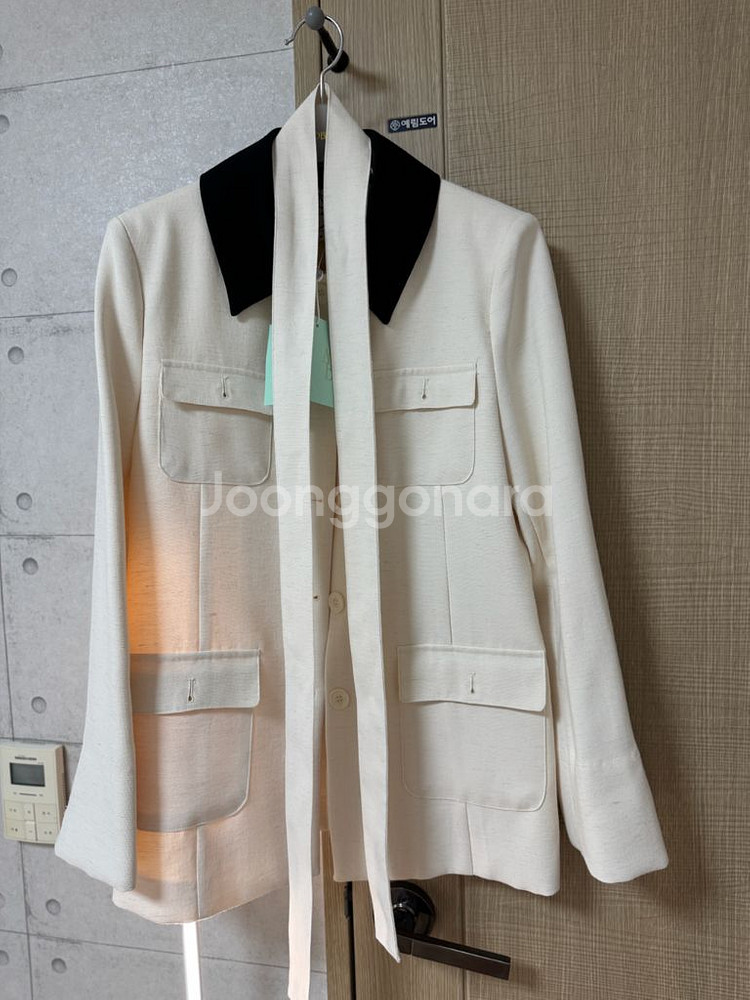 안젤로비안코 자켓--8