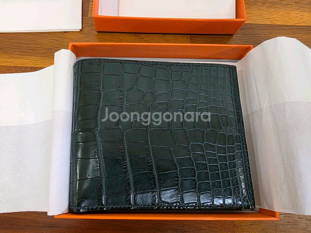 에르메스 MC2 반지갑 매트엘리게이터 그린 신품급--0