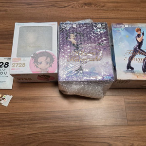 메달리스트 넨도로이드 피규어 3종