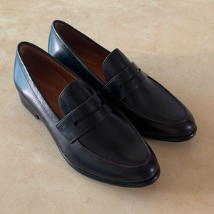 쿠에른 런던 09 로퍼 와인 235 풀박스