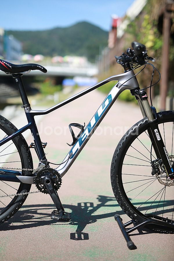 21년 첼로 27.5 XC PRO 40 카본 16인치--4