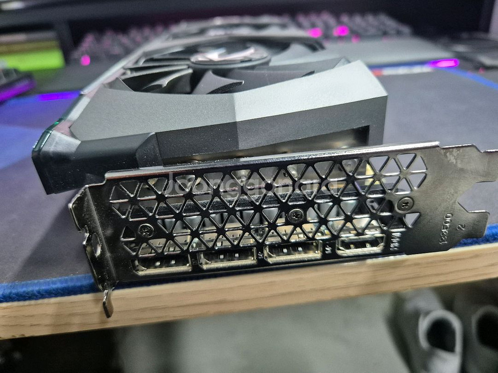 ZOTAC RTX3080 10G AMP HOLO 팝니다--2