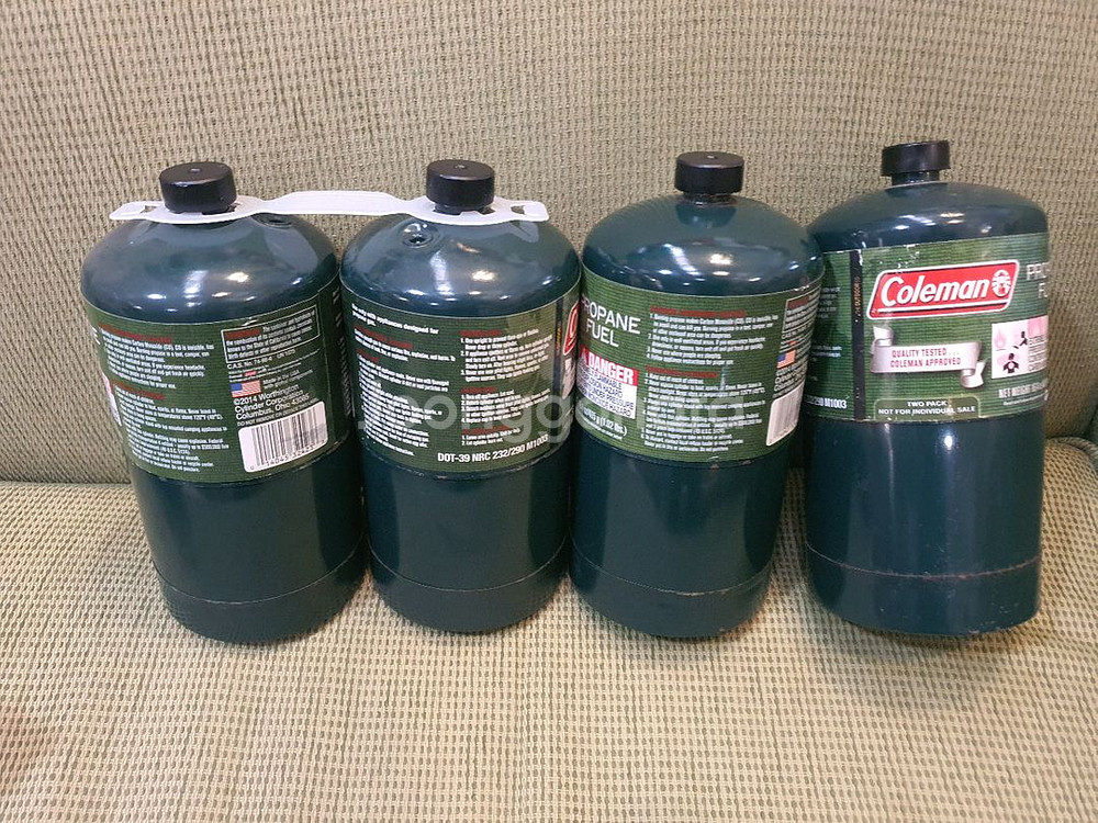 콜맨 1파운드 가스통4개--2