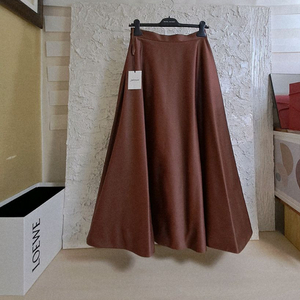 새상품(lM.)잘루즈 . 우아한 드레시롱스커트