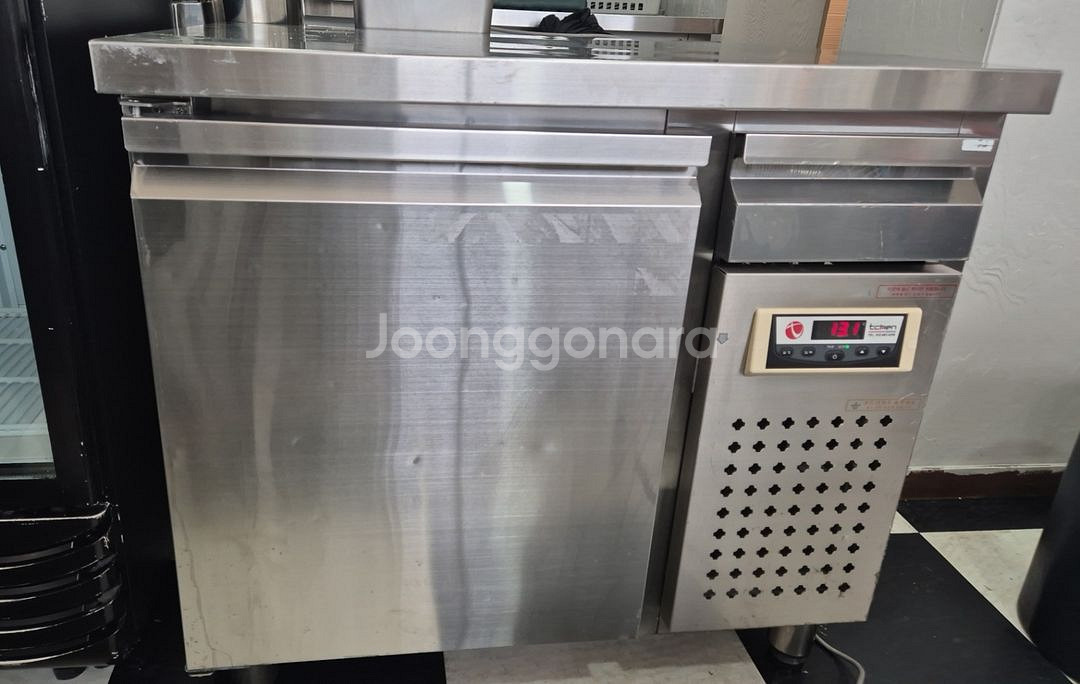 테이블 냉장고 900--0