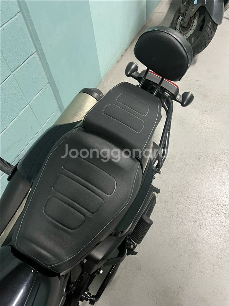 할리 스포스터S (2022)--4