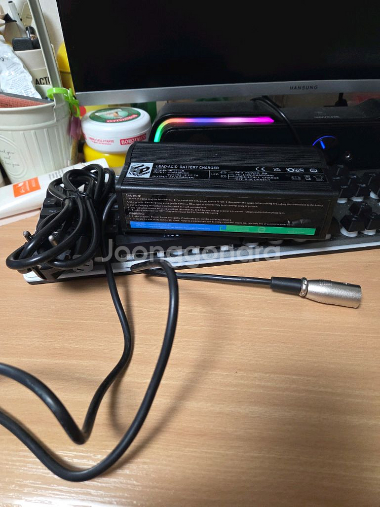 HIGHPOWER 배터리 충전기 24v6a--0