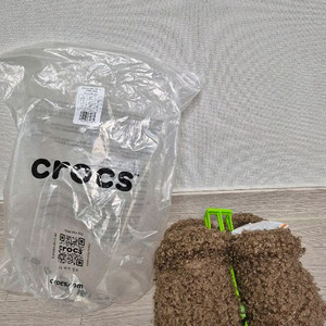 크록스 두들 퍼 라인드 클로그 새생품 250