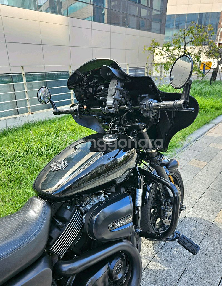 할리 스트리트로드 750 풀튜닝 판매합니다--8