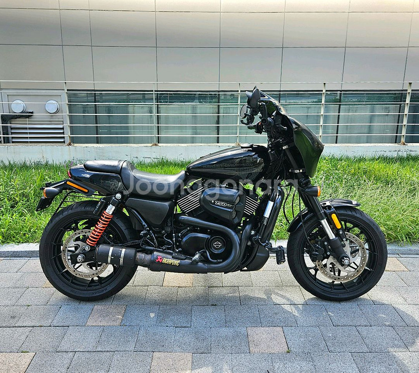 할리 스트리트로드 750 풀튜닝 판매합니다--6