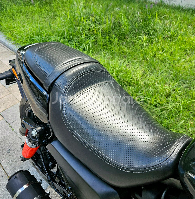 할리 스트리트로드 750 풀튜닝 판매합니다--9