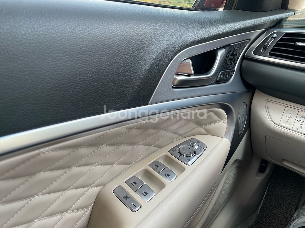 2019 제네시스 G70 3.3 터보 AWD 스포츠 프--9