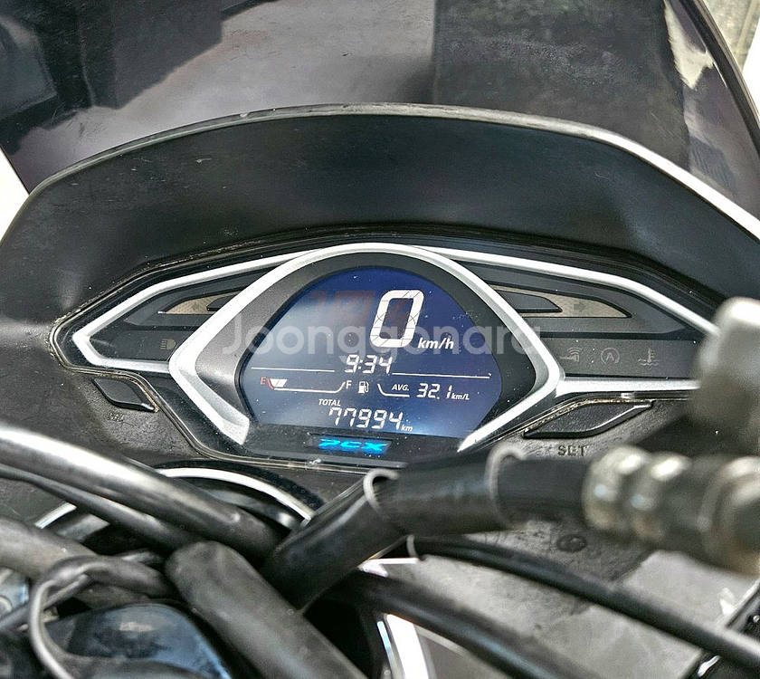 20년식 PCX 125 팝니다--8