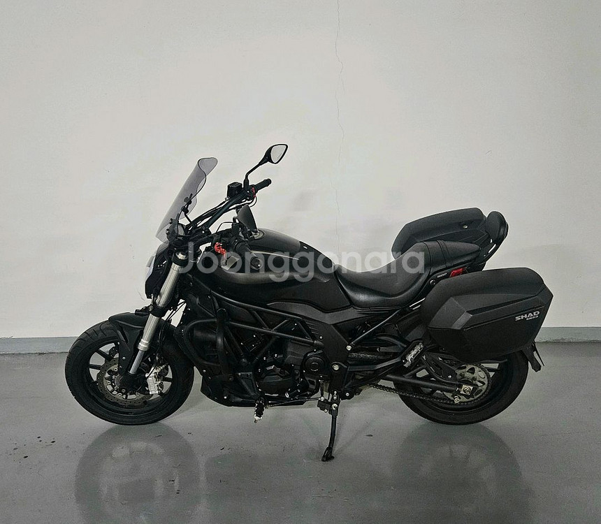 1인신조 베넬리 502C 상태 A급 판매합니다--4