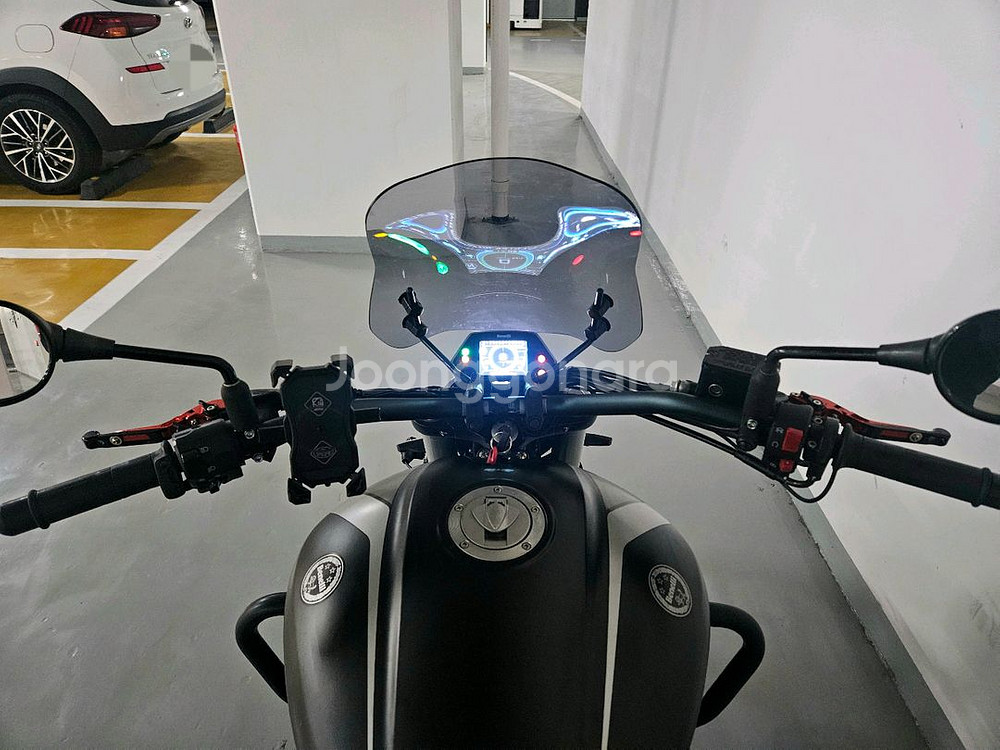 1인신조 베넬리 502C 상태 A급 판매합니다--8