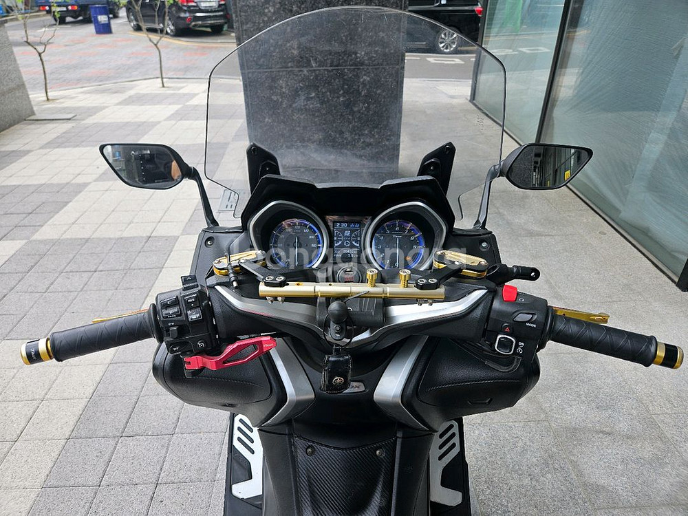 야마하 티맥스 DX 풀튜닝 판매합니다--8