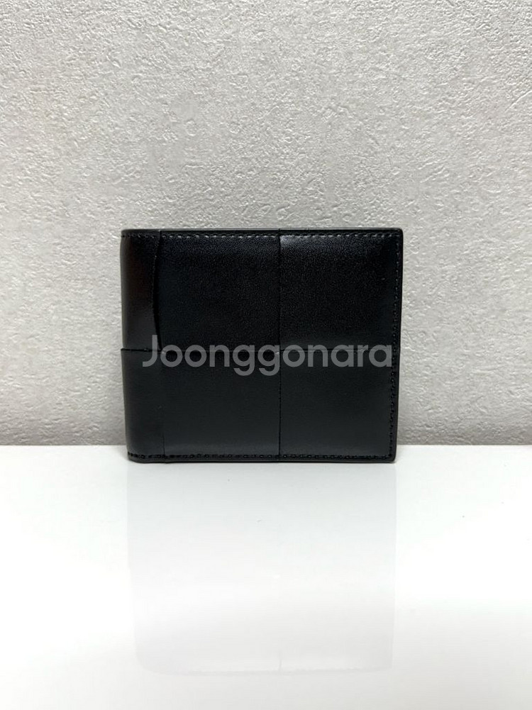 (내장칩/S)보테가베네타 바이폴드 반지갑--1