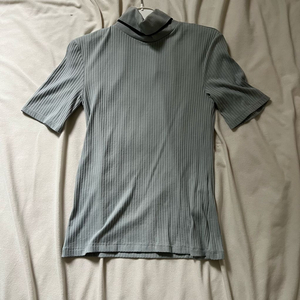 자라 반팔티, 샤넬 에코백, 가을 보세 블라우스