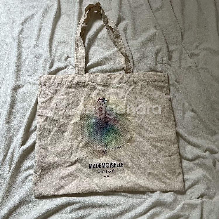 자라 반팔티, 샤넬 에코백, 가을 보세 블라우스--2