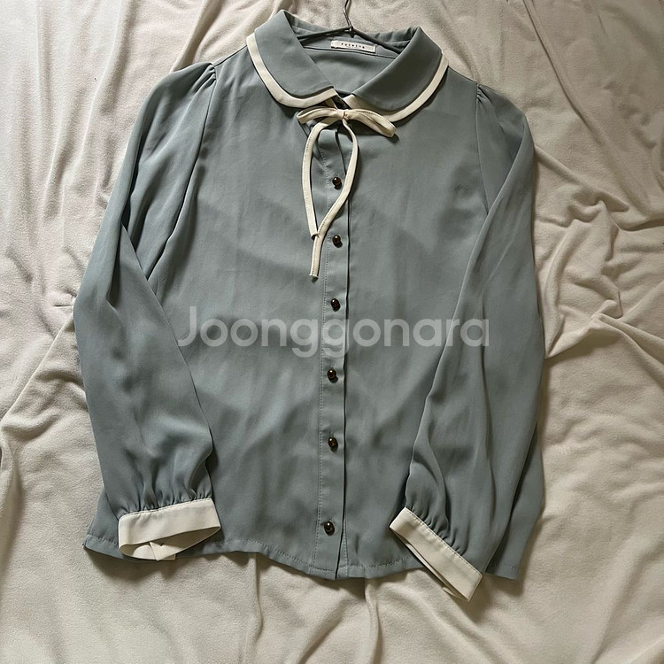 자라 반팔티, 샤넬 에코백, 가을 보세 블라우스--8