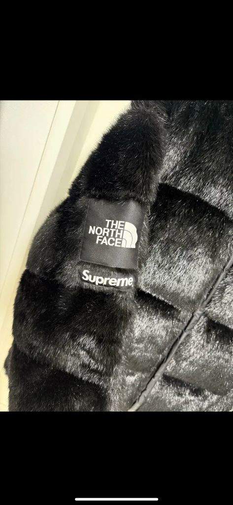 슈프림 노스페이스 퍼 눕시M 이미지