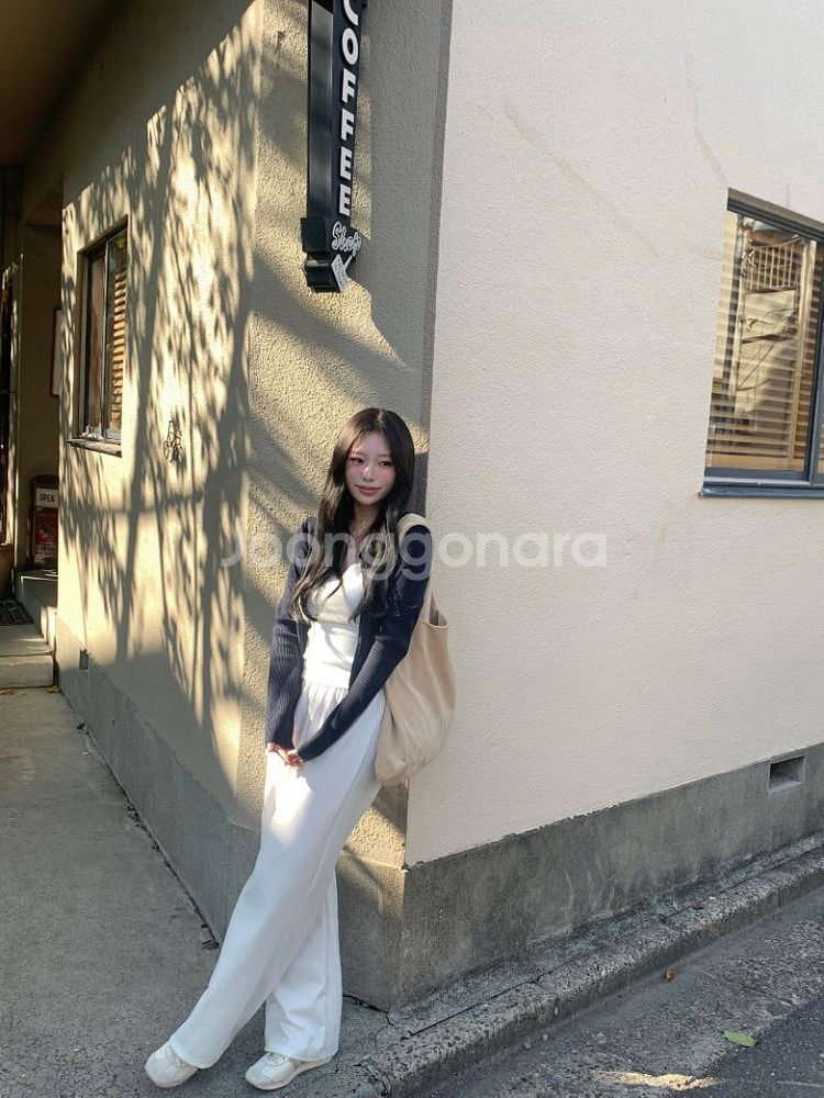 <(택0,새상품) 리브아워 소이팬츠 아이보리 숏기장 팔--3