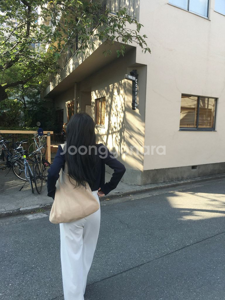 <(택0,새상품) 리브아워 소이팬츠 아이보리 숏기장 팔--4