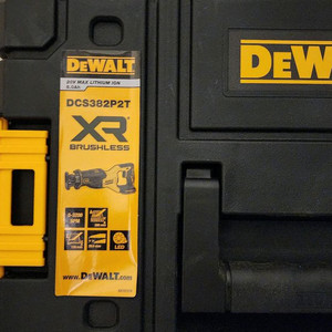 디월트DCS382P2T충전컷소풀세트미개봉새상품
