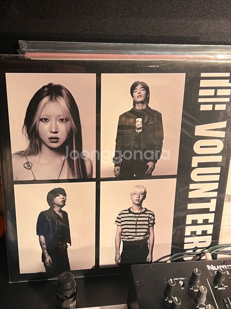 the volunteers 1집 lp 미개봉--0