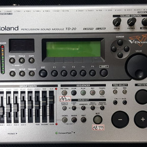 Roland 로랜드 전자드럼 모듈 TD-20 팝니다