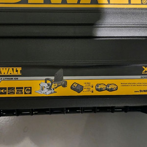 디월트DCW682P2T충전비스킷조이너풀세트새상품미개봉