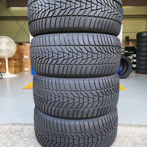 한국 윈터타이어 245 40 19 , 스노우타이어