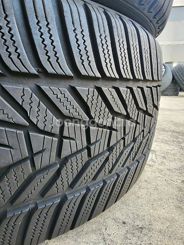 한국 윈터타이어 245 40 19 , 스노우타이어--6