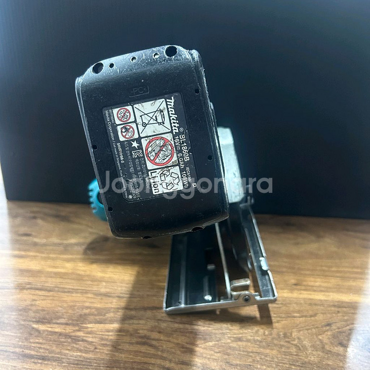 마끼다충전원형톱DSS501 LXT 스킬 배터리포함--2