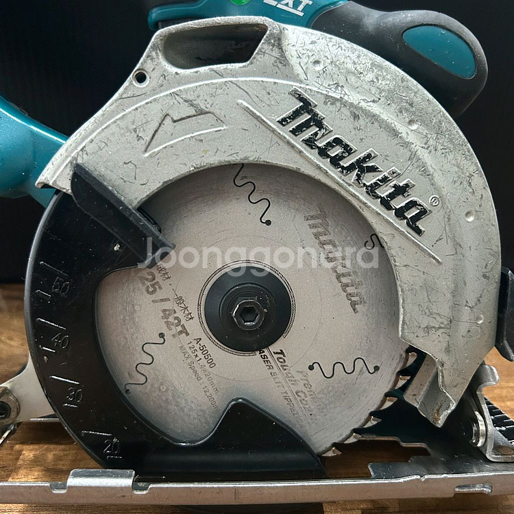 마끼다충전원형톱DSS501 LXT 스킬 배터리포함--5