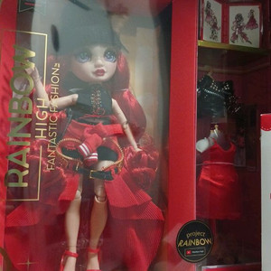 레인보우하이 루비 패션돌 미개봉