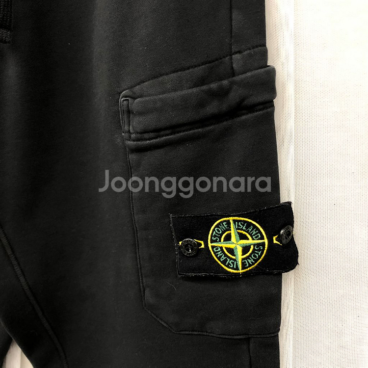 스톤아일랜드 와펜 블랙 조거 팬츠(32인치~34인치)--2