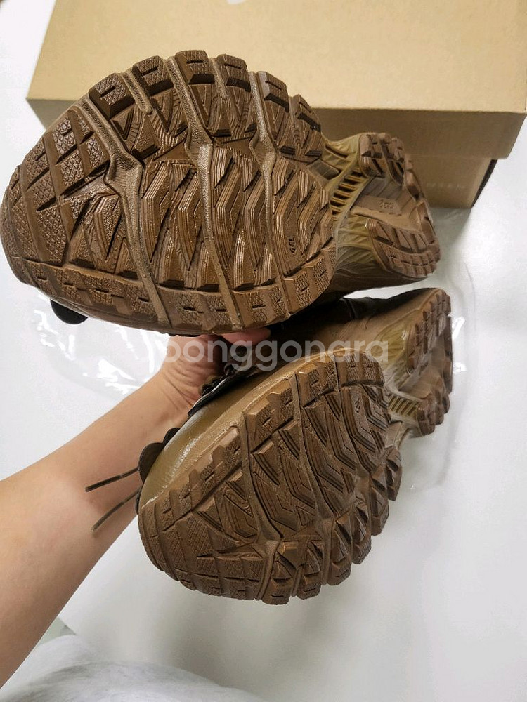 아식스 세실리아 반센--6