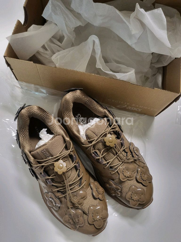 아식스 세실리아 반센--7