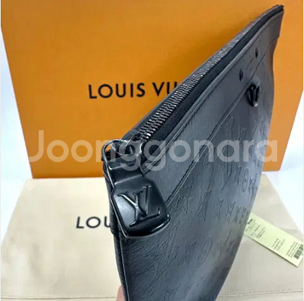 [정품] 루이비통 디스커버리 포쉐트 클러치--6