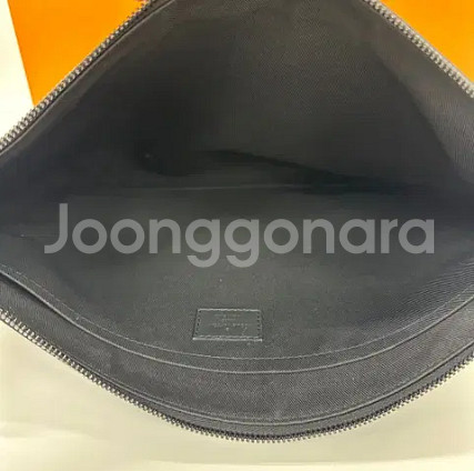 [정품] 루이비통 디스커버리 포쉐트 클러치--7