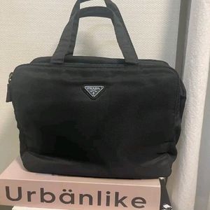 정품 프라다 포코노 나일론 토트백 핸드백