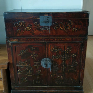 수납용 고가구 장식장